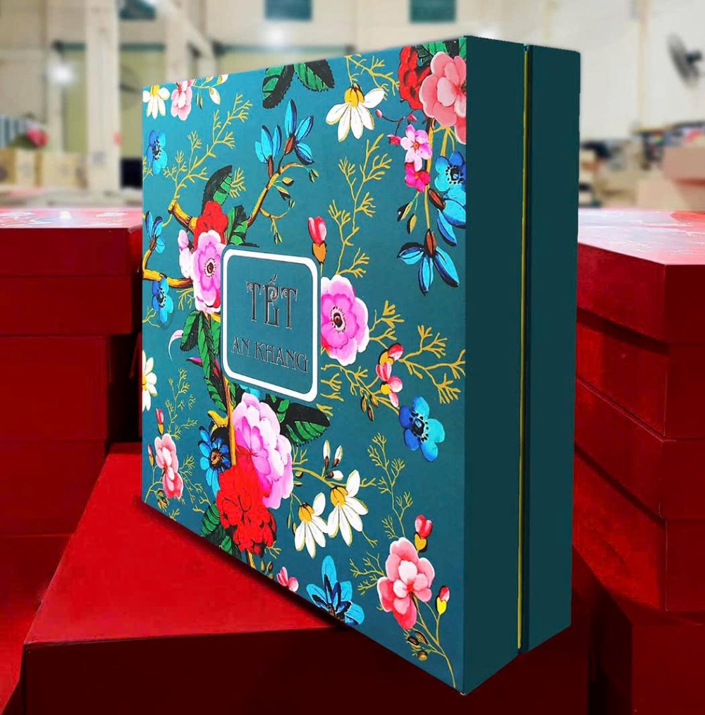 mẫu hộp quà tết doanh nghiệp 04