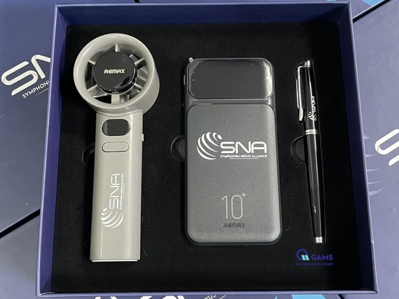 Bộ quà tặng công nghệ in logo công ty