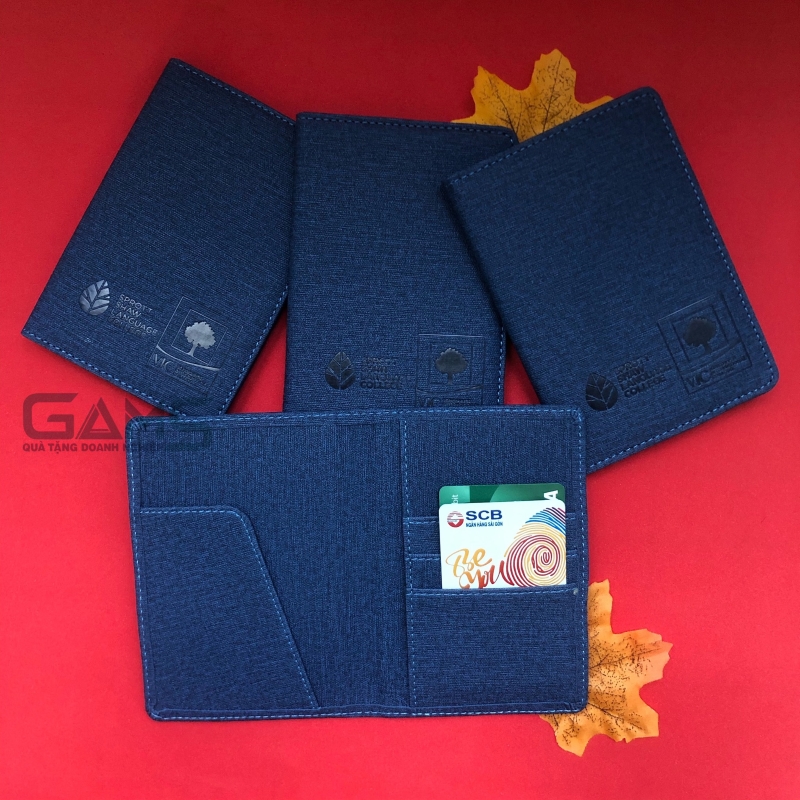 vỏ bọc hộ chiếu bằng da PU in khắc tên