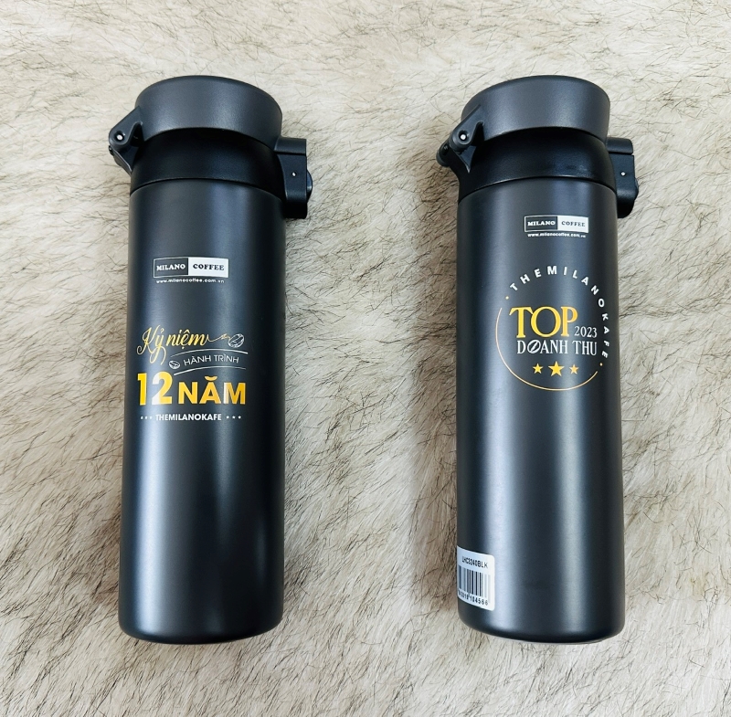 Quà tặng kỷ niệm thành lập công ty- bình giữ nhiệt cao cấp