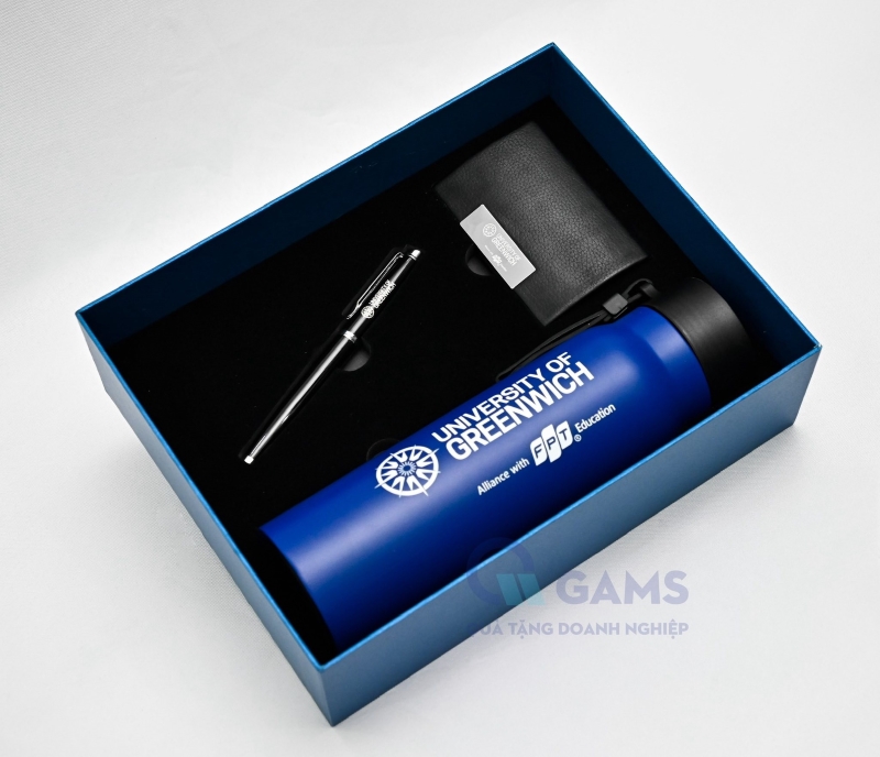 giftset quà tặng mix sẵn gồm bình giữ nhiệt bút và hộp namecard